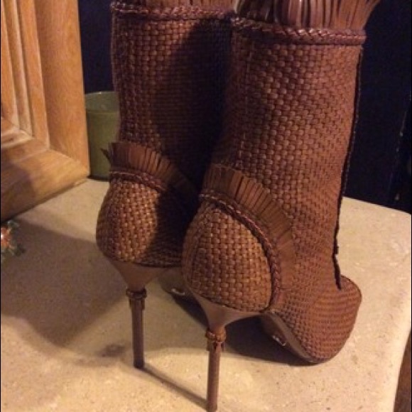 Sergio Rossi Lara Croft Peeptoe Bootie - Picture 4 of 10